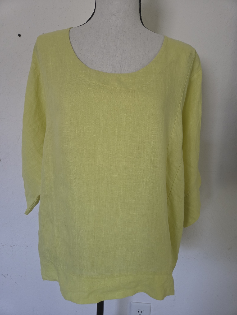 Made in Italy Yellow Linen Scoop Neck Tunic Top Size L/XL Relaxed 3/4 Sleeve